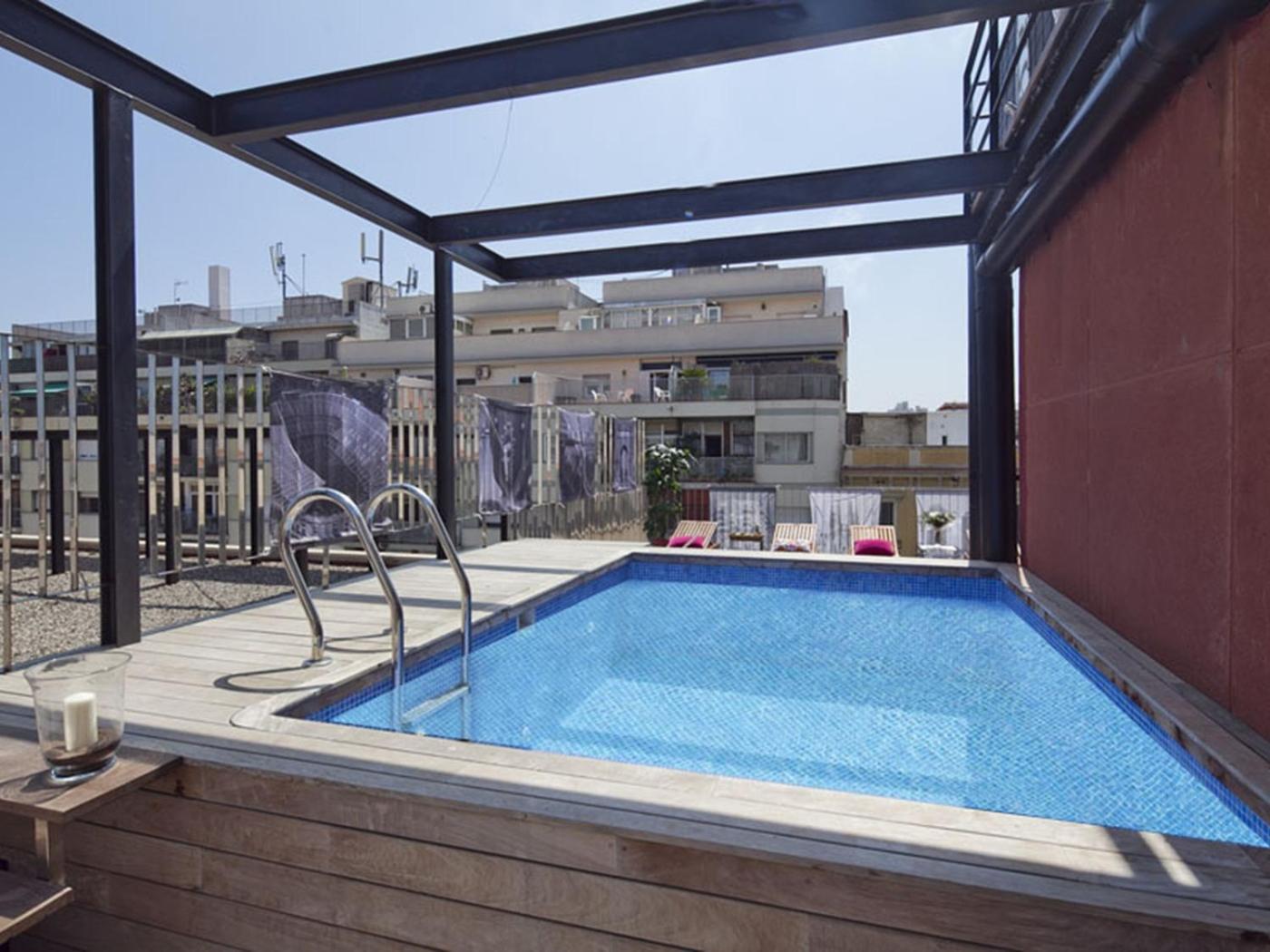 My Space Emirates - Fully Equipped Apartments Near The Beach With Shared Pool Barcelona Eksteriør bilde